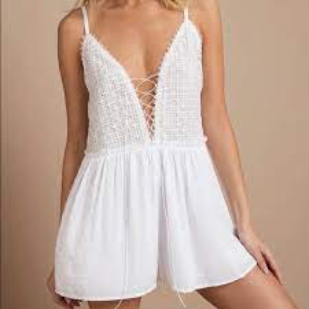 NWT Beach Riot Sophia White Lace up Romper sz XS